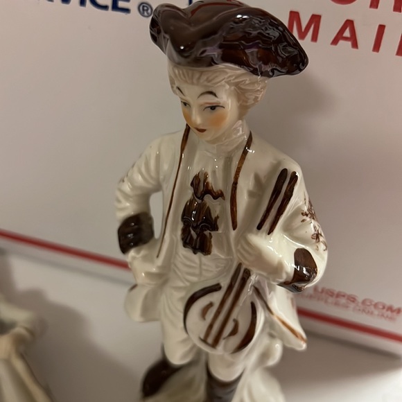 Vintage Pair Of Figurine - Picture 13 of 14